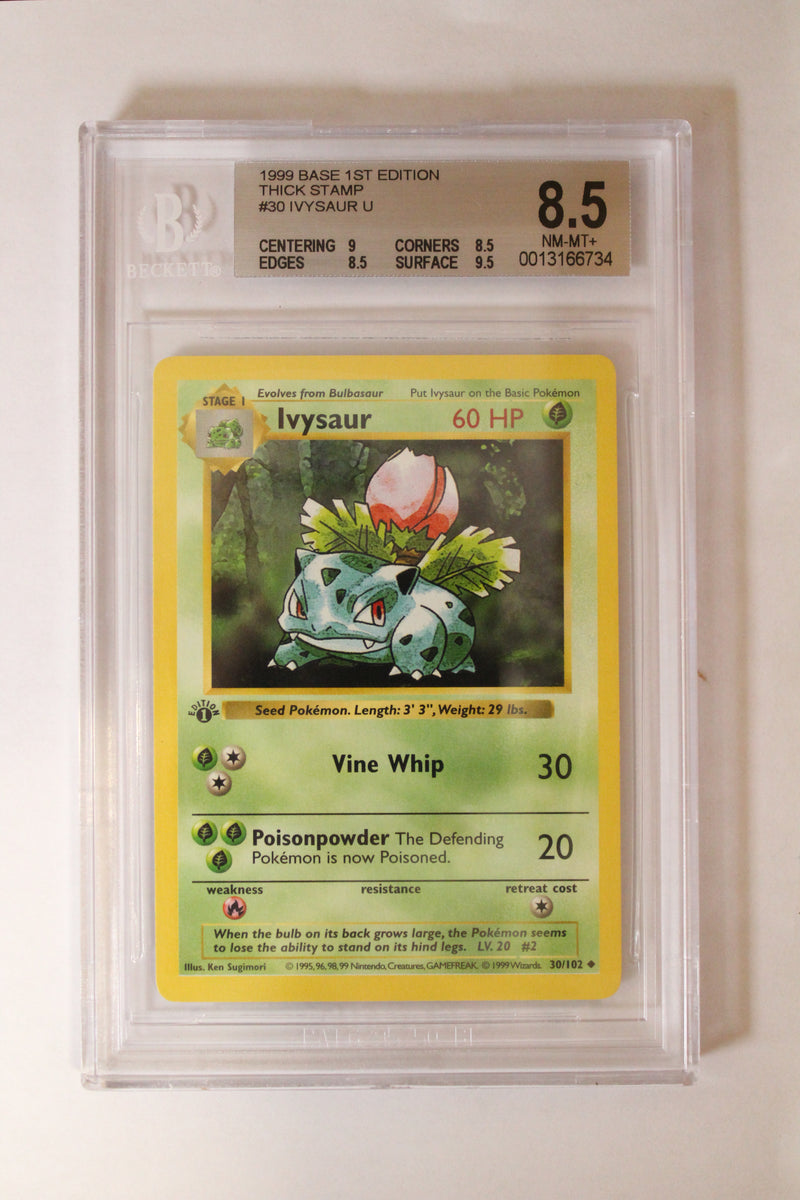 Ivysaur (30/102) 1st Edition/Thick Stamp Uncommon [Base Set (Shadowless)] Beckett 8.5